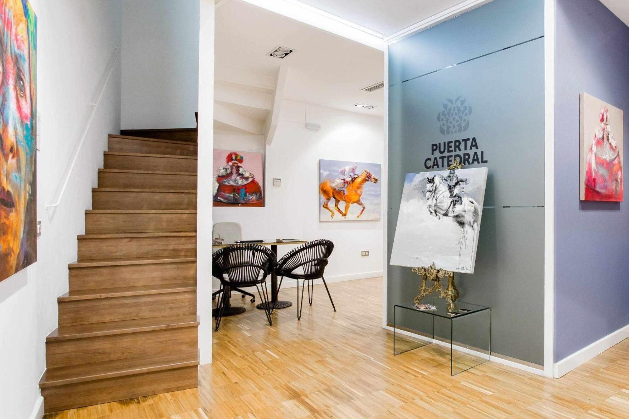 Revitalized Apartment In Historical Building Girona Exteriér fotografie